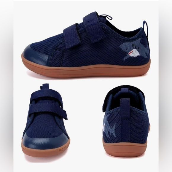 WateLves Other - NWT-Wide Feet shoes Toddler 3 yrs old